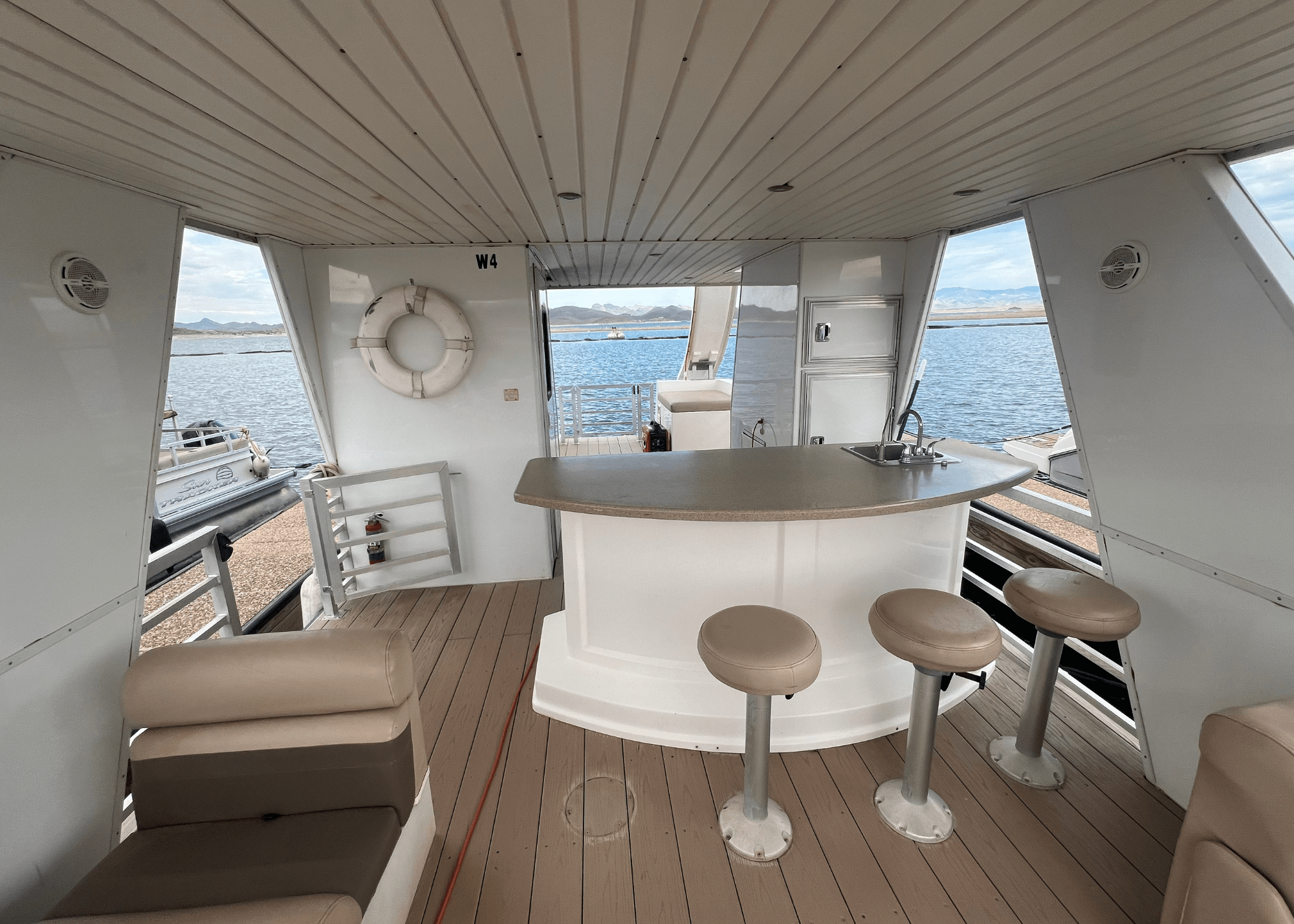 lake pleasant boat rentals